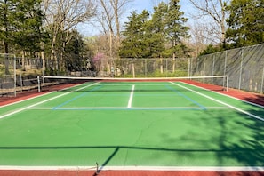 Sport court