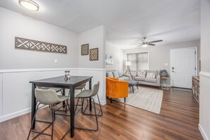 Dinning area open to front room
