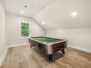 Spielezimmer