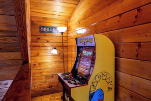 Spielezimmer