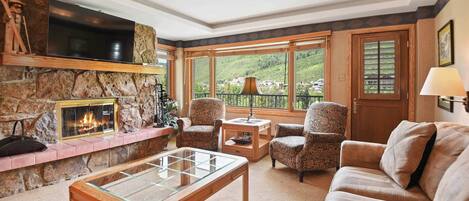 lodgetower-594-1_53017768306_o