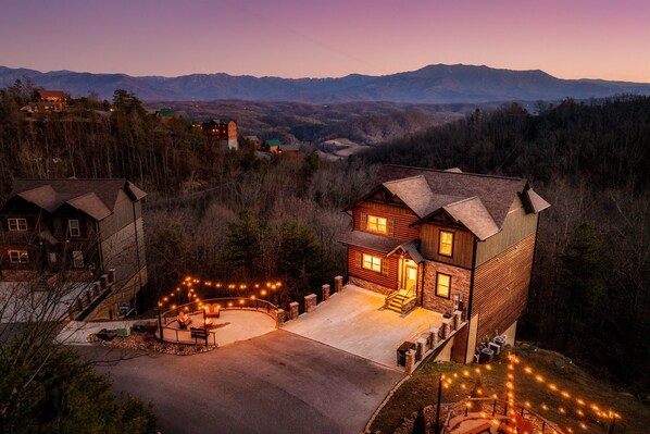 Step outside to stunning mountain views—your perfect outdoor escape awaits.