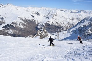 Snow and ski sports