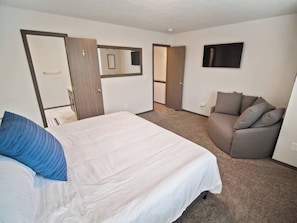 The master bathroom is private en-suite.