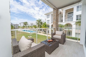 Nacarada @ Cana Pearl Deluxe Pool View 2 B Condo (2210)