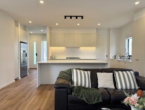 Open Plan Gourmet Kitchen