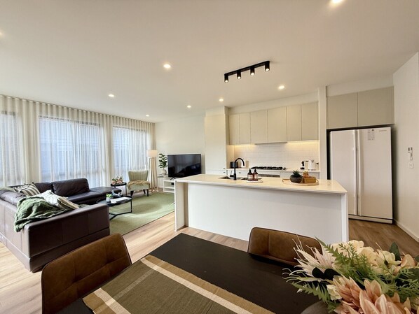 Open Plan Dining, Kitchen and Living
