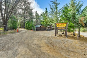 Mt. Laguna Goods & Gear Cabin Rentals