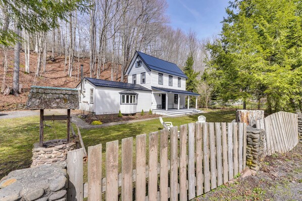 Fleischmanns Vacation Rental | 4BR | 1.5BA | 1 Step to Enter | 1,600 Sq Ft