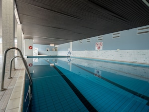 Pool Indoor