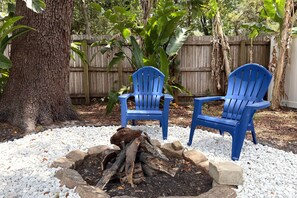 Relax with a view of nature and your favorite travel buddy