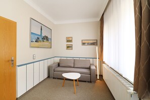 Schlafen im Nebenzimmer