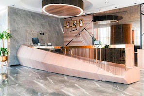 Entrance / Reception