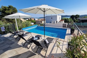 Piscine maison de vacances