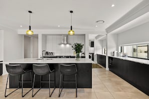 Mi Casa Su Casa - our open plan kitchen in the main home