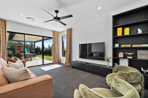 Mi Casa Su Casa - the kids room