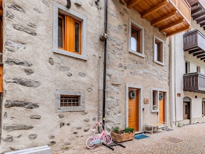 Mur, Porte, Brique, Brickwork, Béton, Ruelle, Accueil Porte, Pavé, Daylighting, Plâtre