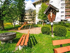 Garten, Frühling, Garten, Rasen, Landscaping, Park, Auffahrt, Hinterhof, Bank