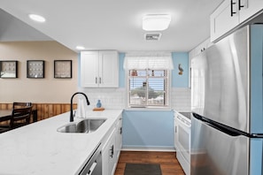 Arcadian Dunes 04-313 Kitchen