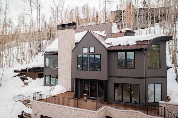 Snowmass - Onyx Lodge - Exterior 1