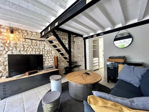 Espace détente avec TV