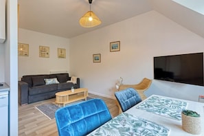 Espace détente avec TV