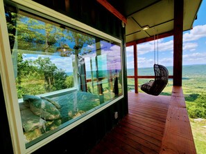 180 degree views 
