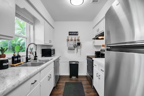 Indoors, Kitchen, Appliance, Microwave, Oven