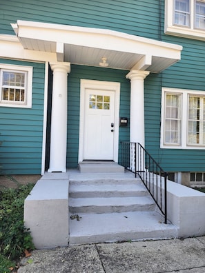 Main entrance at side of the house. Door codes will be messaged to you.