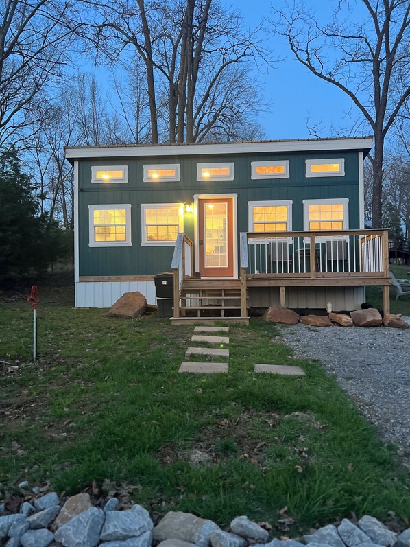 Freedom Cabin