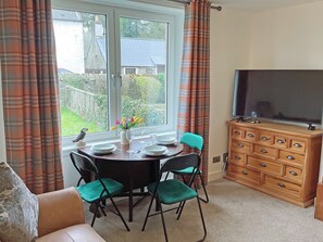 Living room/dining room | Seasgair, Dingwall