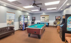 Spielezimmer