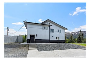 Large house drive up exterior