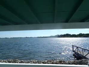 Waterview to the south