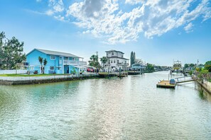 Canal Access | Shared Dock