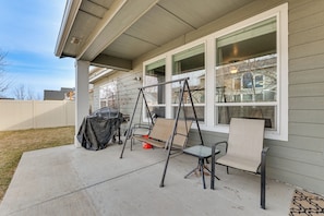 Back Patio | Gas Grill