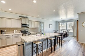 Kitchen | Cooking Basics | 1st Floor