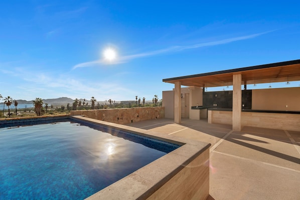 Community pool