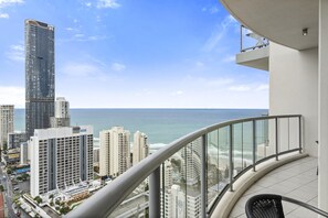 Refreshing scenery in the balcony area with the ocean and the city views