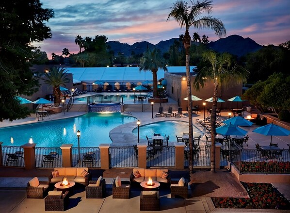 Swimming pool, bring the kids, and jump right in!
