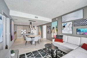 Stylish open space living room (1)