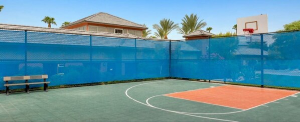 Sport court
