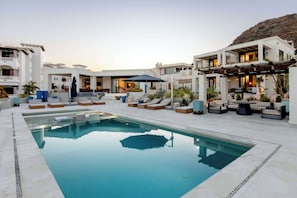 Private pool and Hot tub