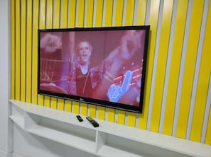 Fernseher
