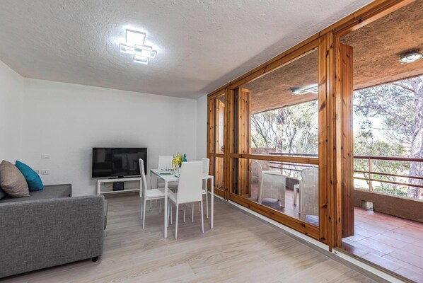 Living and dining room