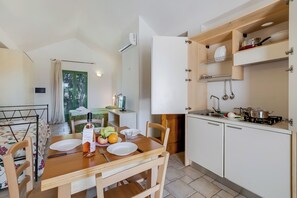 Kitchen and dining area