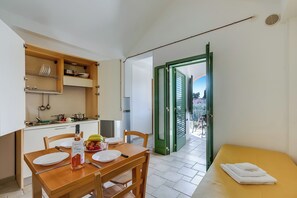 Kitchen and dining area