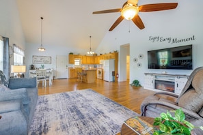 Living Room | Free WiFi | Electric Fireplace | Queen Sleeper Sofa