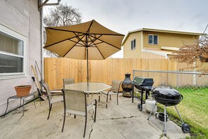 Exterior | Single-Story Apartment