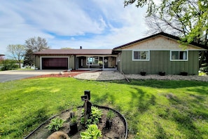 Front Exterior